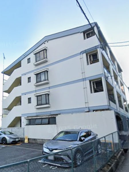 ヴィヴィアン名東本通