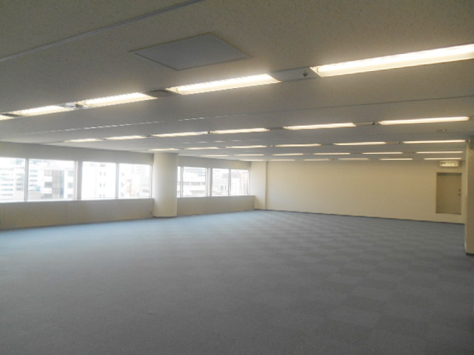 名古屋国際センタービル0